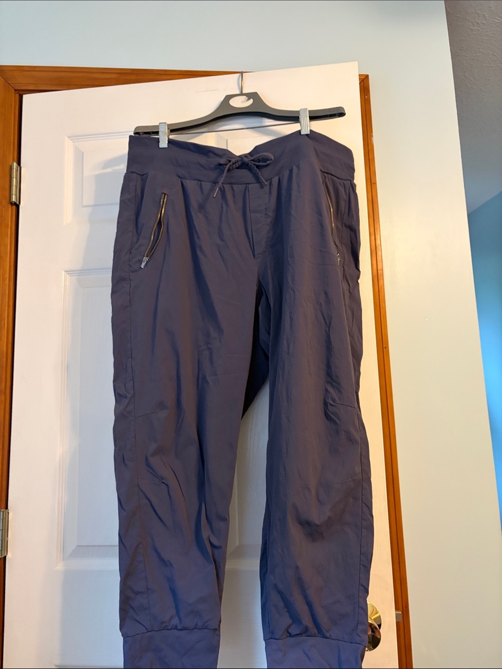 Athleta Blue Women's Drawstring Jogger Pants with Zip Pockets